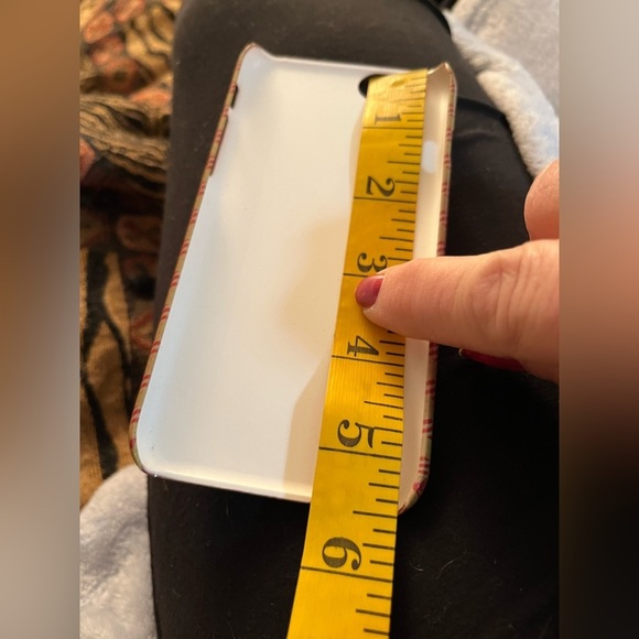 HARRY POTTER GRYFFINDOR iPhone 6s,6 7 ,8 not plus see pics for Measurments - Picture 4 of 9